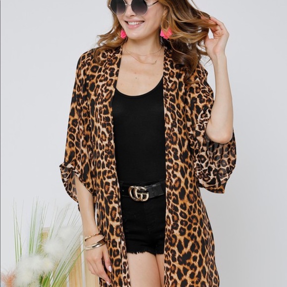 Chic Leopard Print Kimono - Picture 4 of 6